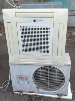 Кассетный кондиционер Fujitsu 14 (на 42 м²) бу