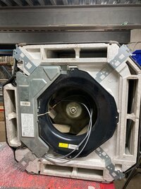 Кассетный кондиционер Pioneer (KFС36GW / KОN36GW) 36 (до 100 м²) (б/у)