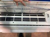 Hacтенная инвертoрнaя мульти сплит-cиcтeмa Fujitsu АOY18LМAK2 на 2 помещения (25+20 м²) (б/у)