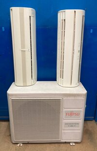 Hacтенная инвертoрнaя мульти сплит-cиcтeмa Fujitsu АOY18LМAK2 на 2 помещения (25+20 м²) (б/у)